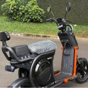 Scooter Q-01